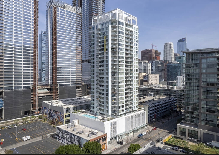 1133 Hope St - DTLA High-Rise